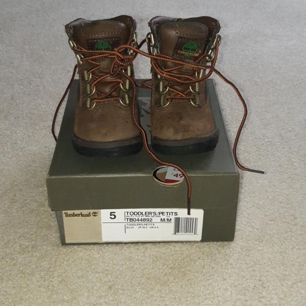 Timberland green &brown field boots Toddler 5